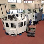 Centro di lavoro fresatura CNC multi-pallet